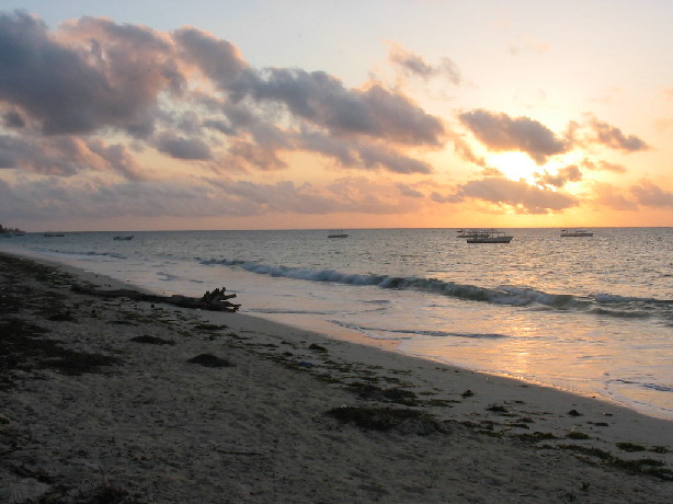 best time for beach holiday