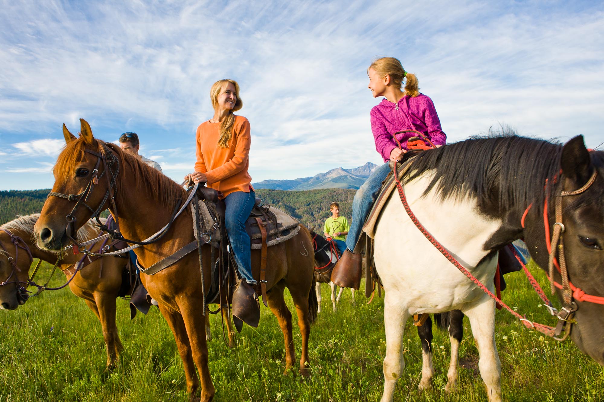 Read more about the article Horse back riding safari