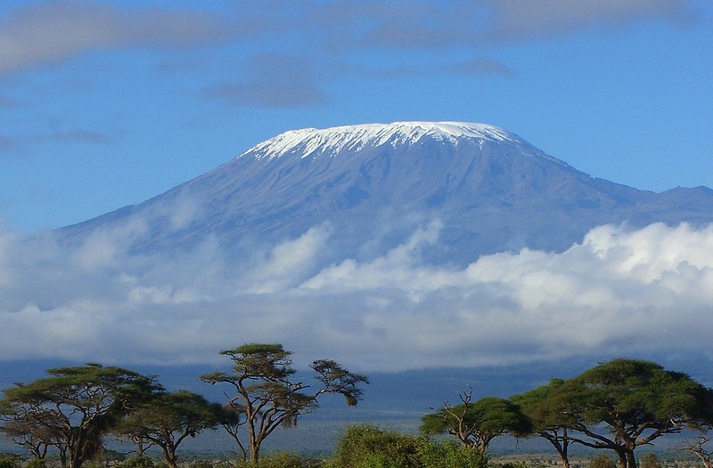 7 days climbing Kilimanjaro via Rongai route.