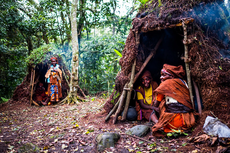 Uganda cultural tours.