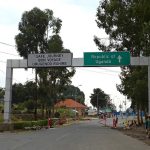 How safe is the border crossing between Rwanda and Uganda?