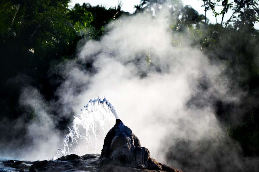 Read more about the article SEMPAYA HOT SPRINGS