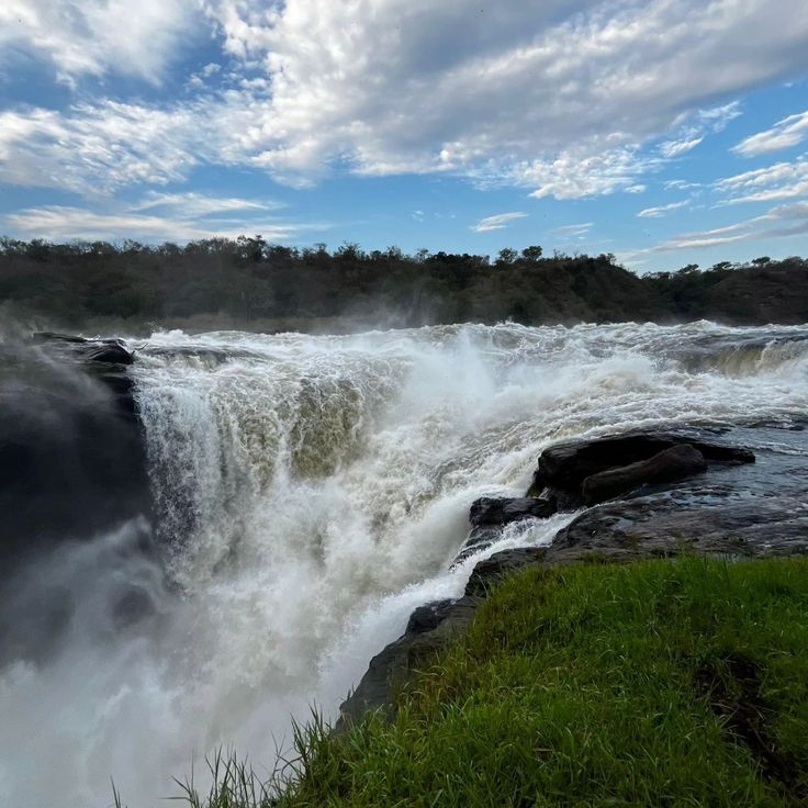 Read more about the article 3-Day Karera Waterfalls Tour in Burundi