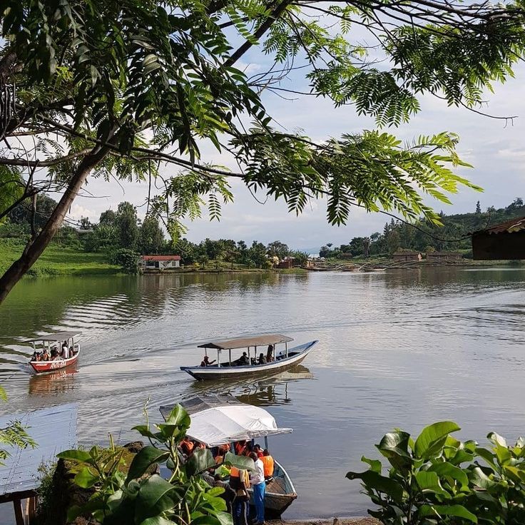 You are currently viewing Lake Kivu Honeymoon Packages