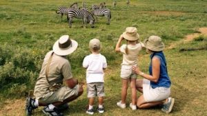 Read more about the article What to Consider When Choosing a Rwanda-Uganda Family Safari