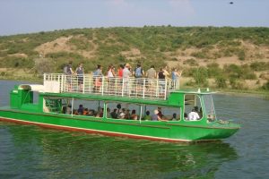 Read more about the article Wildlife Viewing Boat Safaris in Uganda