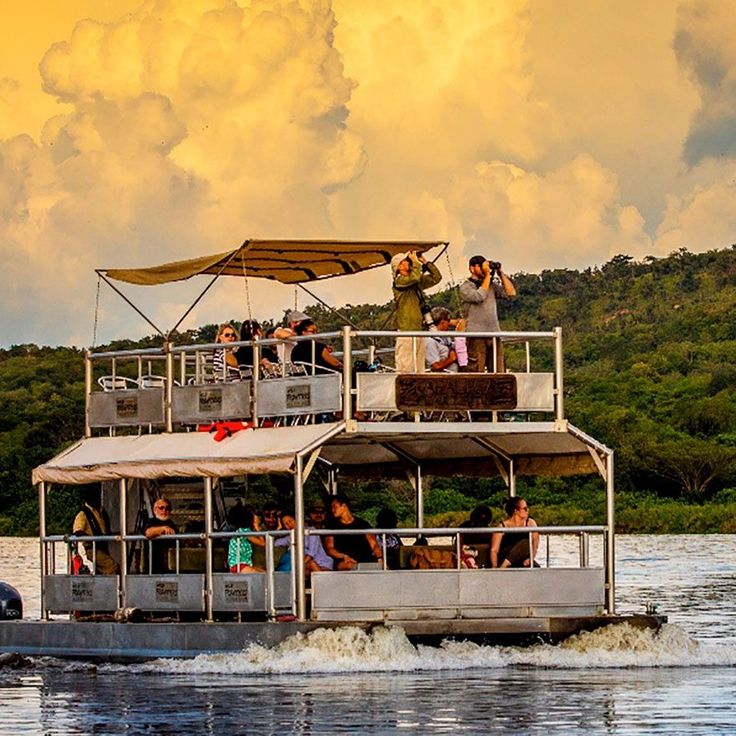 Read more about the article 4 Day Murchison Falls Safari 