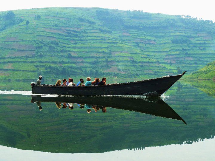 You are currently viewing Boat Trips in Uganda and Rwanda