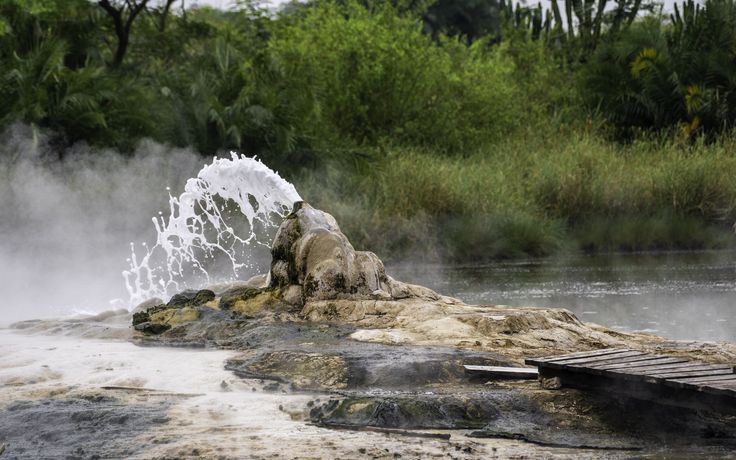 You are currently viewing Semuliki National Park Hot Springs